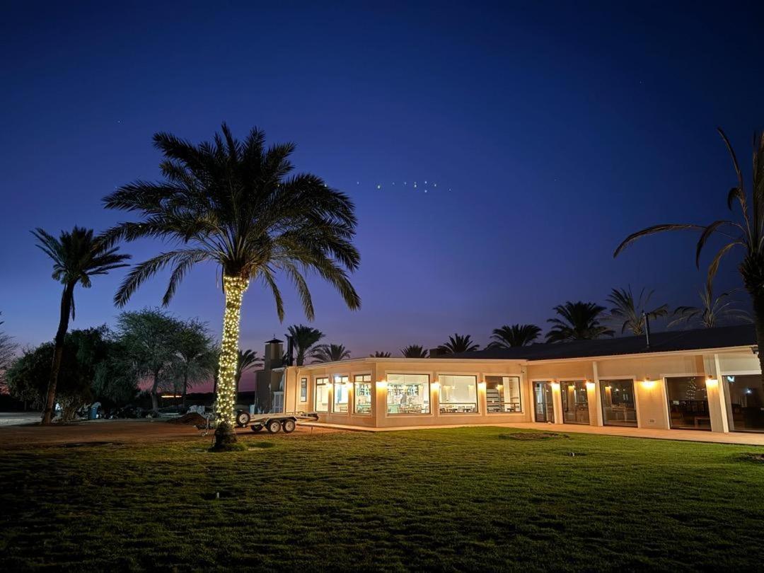 Flying Ostrich Guesthouse & Self-Catering Accommodation Mariental Luaran gambar
