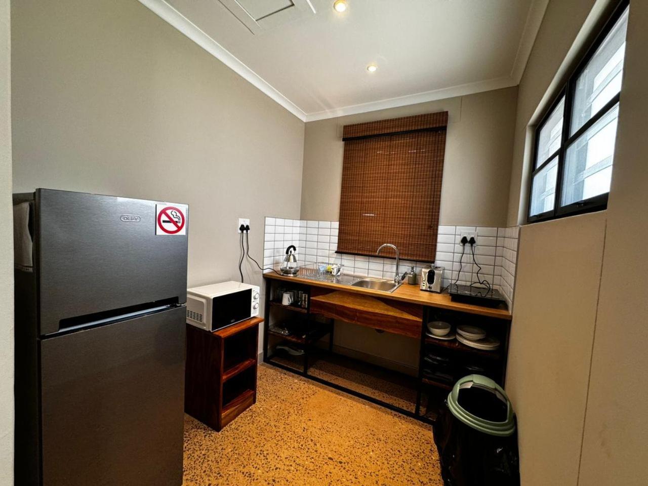 Flying Ostrich Guesthouse & Self-Catering Accommodation Mariental Luaran gambar